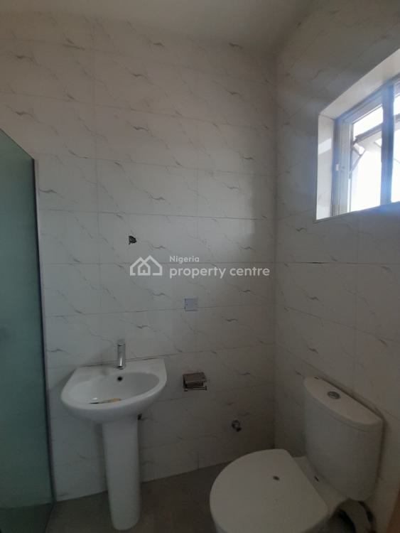 Serviced 2 Bedroom En-suite New Flat with Fitted Kitchen - Cooker, Ikate, Lekki, Lagos, Flat / Apartment for Rent