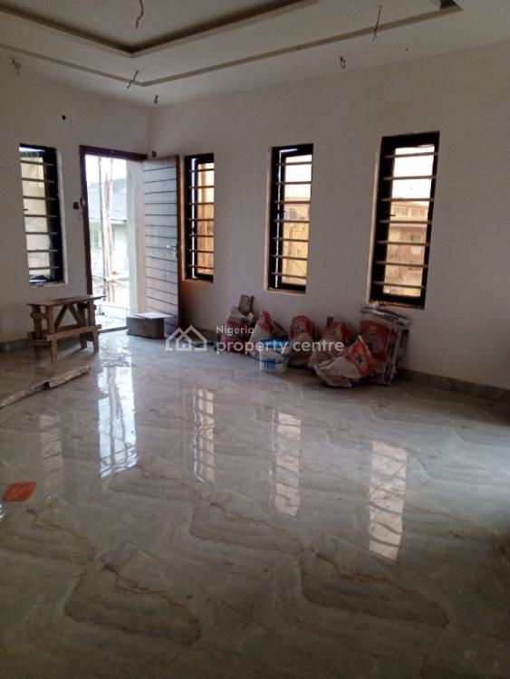 Luxury 2 Bedrooms Flat, Adjacent Randle Avenue Via Ishaga Road, Surulere, Lagos, Flat / Apartment for Rent