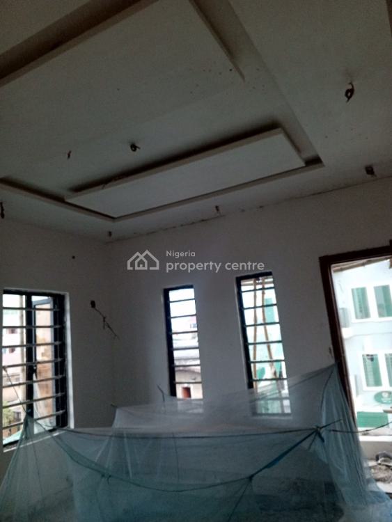 Luxury 2 Bedrooms Flat, Adjacent Randle Avenue Via Ishaga Road, Surulere, Lagos, Flat / Apartment for Rent