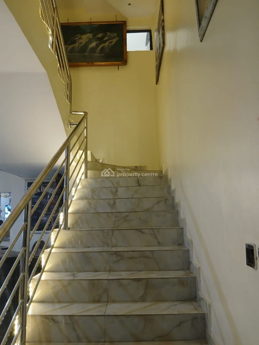 Luxury 4 Bedroom Duplex Terraced, Adeniyi Jones Street, Ikeja, Lagos, Flat / Apartment Short Let