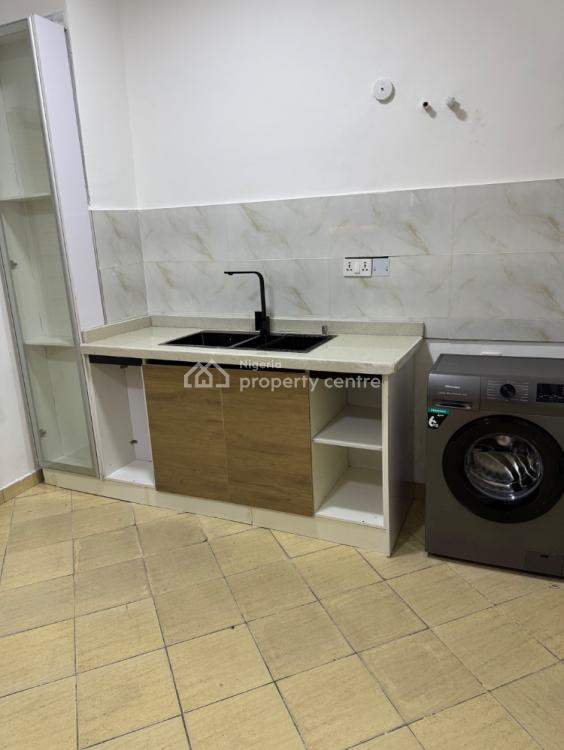 Luxury 3 Bedroom Apartment with Excellent Facilities, Freedom Way, Primewater View Estate Garden 2, Lekki Phase 1, Lekki, Lagos, Flat / Apartment for Rent