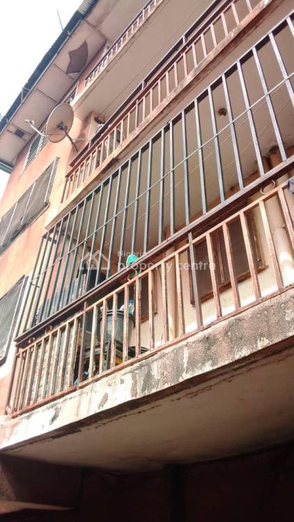 Block of 8 Units of 3 Bedroom Apartment with a 2 Bedroom Bq, Uwani, Enugu, Enugu, House for Sale