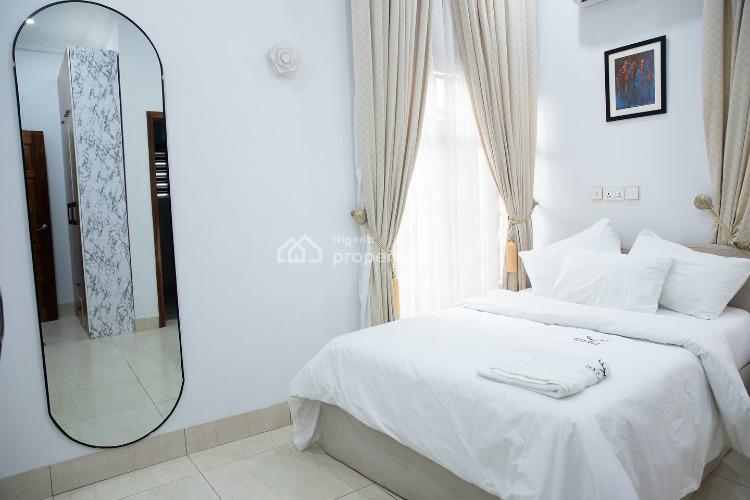 3 Bedroom Luxurious Apartment - Fully Serviced & Airport Proximity, Bricks Estate, Independence Layout, Enugu, Enugu, Flat / Apartment Short Let