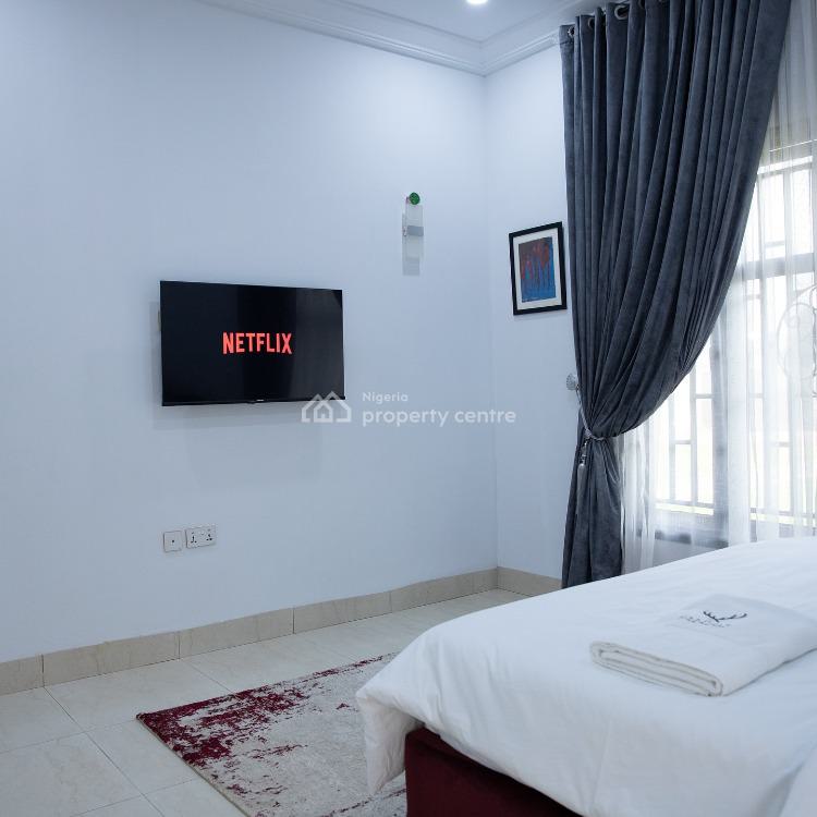 3 Bedroom Luxurious Apartment - Fully Serviced & Airport Proximity, Bricks Estate, Independence Layout, Enugu, Enugu, Flat / Apartment Short Let