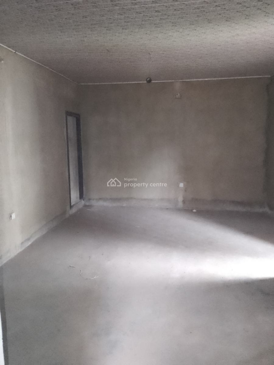 4 Units of 2 Bedrooms Bungalow, Off Oreta Road, Igbogbo, Ikorodu, Lagos, Block of Flats for Sale