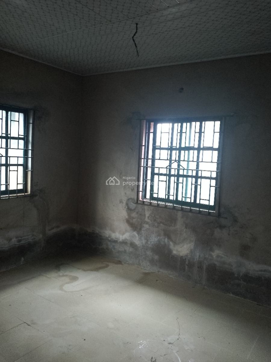 4 Units of 2 Bedrooms Bungalow, Off Oreta Road, Igbogbo, Ikorodu, Lagos, Block of Flats for Sale