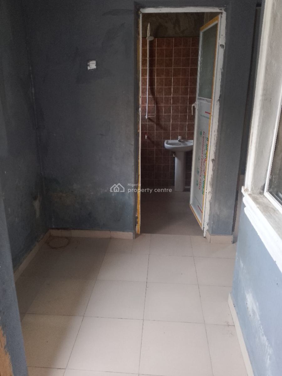 Mini Flat, Off Oreta Road, Igbogbo, Ikorodu, Lagos, Mini Flat (room and Parlour) for Rent