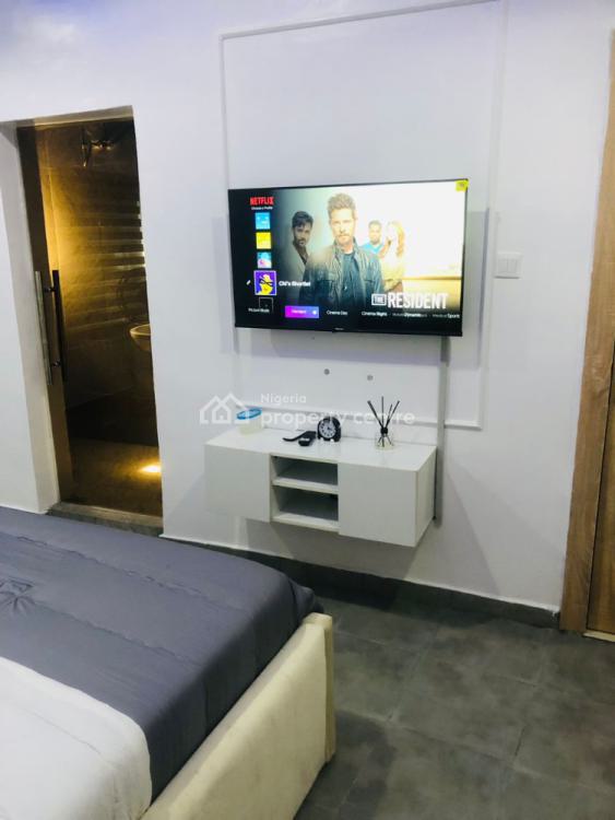Cozy 2 Bedrooms, Lekki Peninsula, Ajah, Lagos, Flat / Apartment Short Let