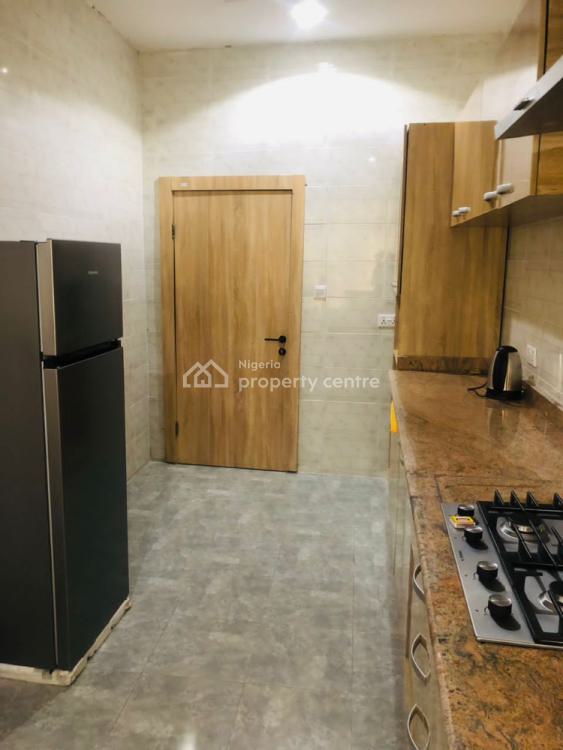 Cozy 2 Bedrooms, Lekki Peninsula, Ajah, Lagos, Flat / Apartment Short Let