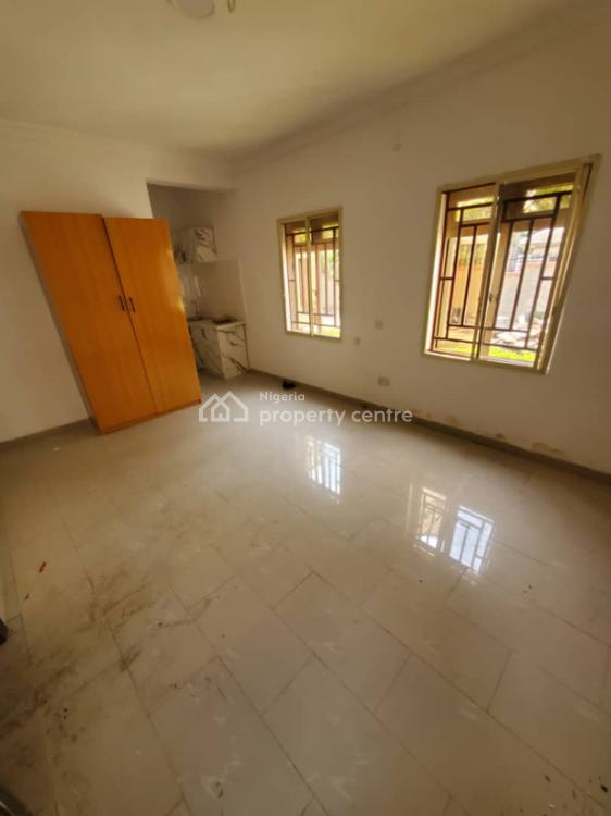 Luxurious Single Room in a Serene and in Beautiful Estate, Lekki Phase 1, Lekki, Lagos, Flat / Apartment for Rent
