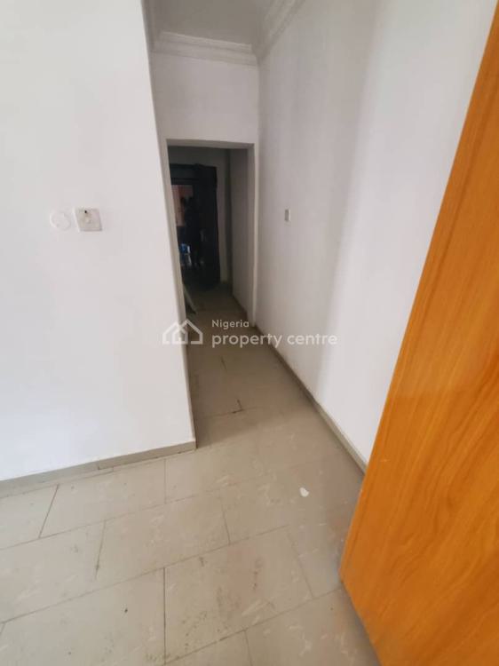 Luxurious Single Room in a Serene and in Beautiful Estate, Lekki Phase 1, Lekki, Lagos, Flat / Apartment for Rent