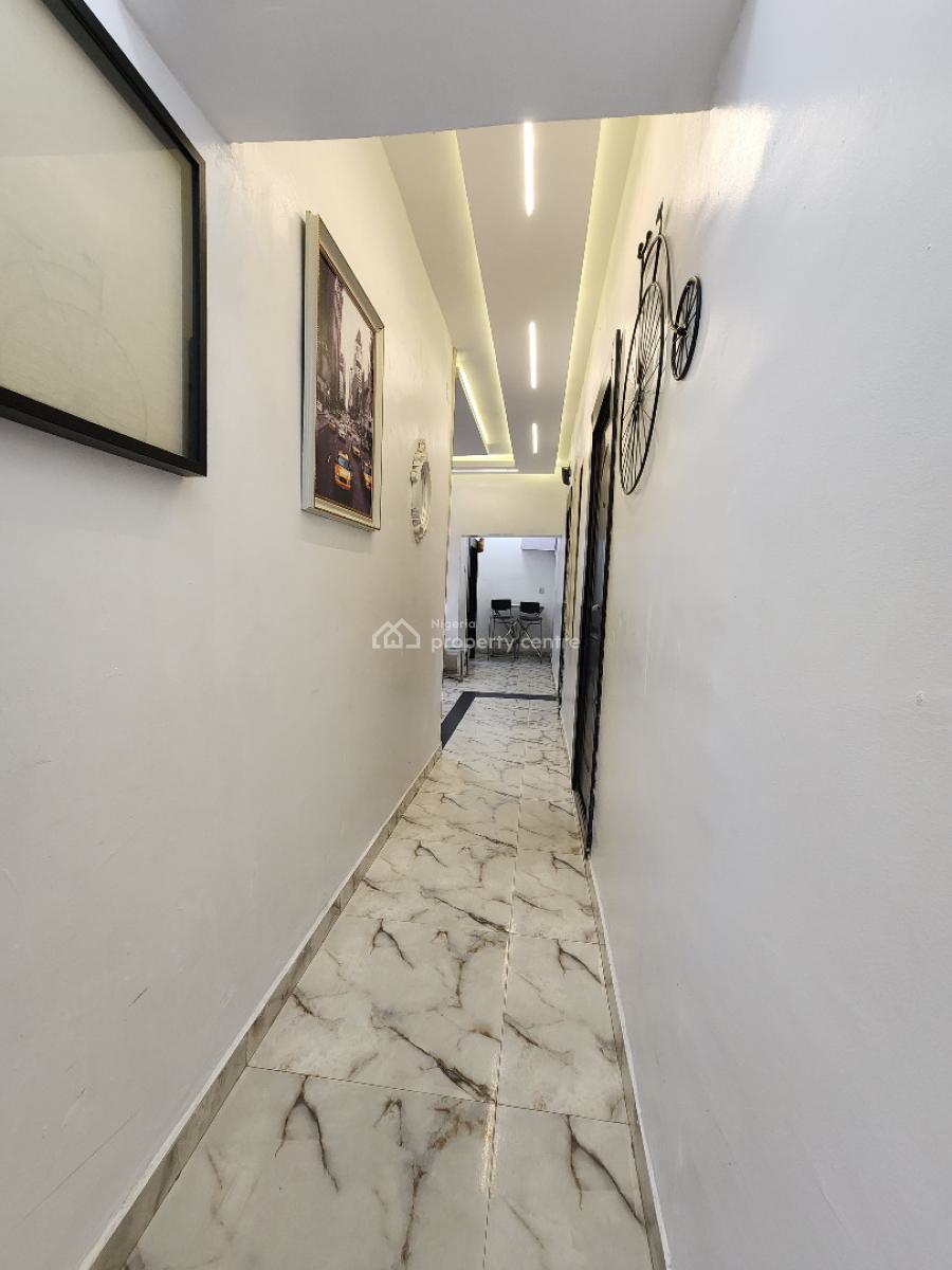 3 Bedroom Serviced Apartment, Juli Estate, Oregun, Ikeja, Lagos, Flat / Apartment Short Let