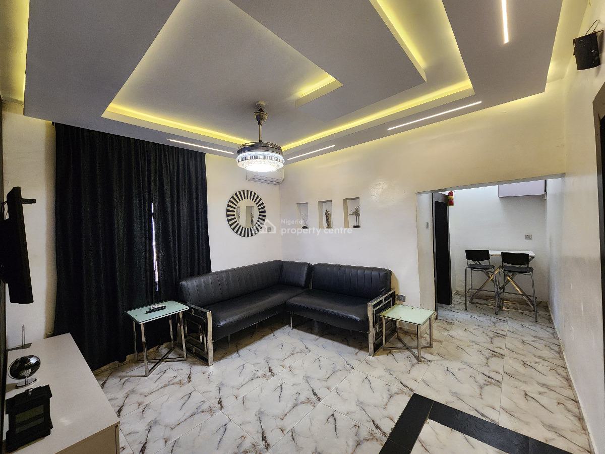 3 Bedroom Serviced Apartment, Juli Estate, Oregun, Ikeja, Lagos, Flat / Apartment Short Let