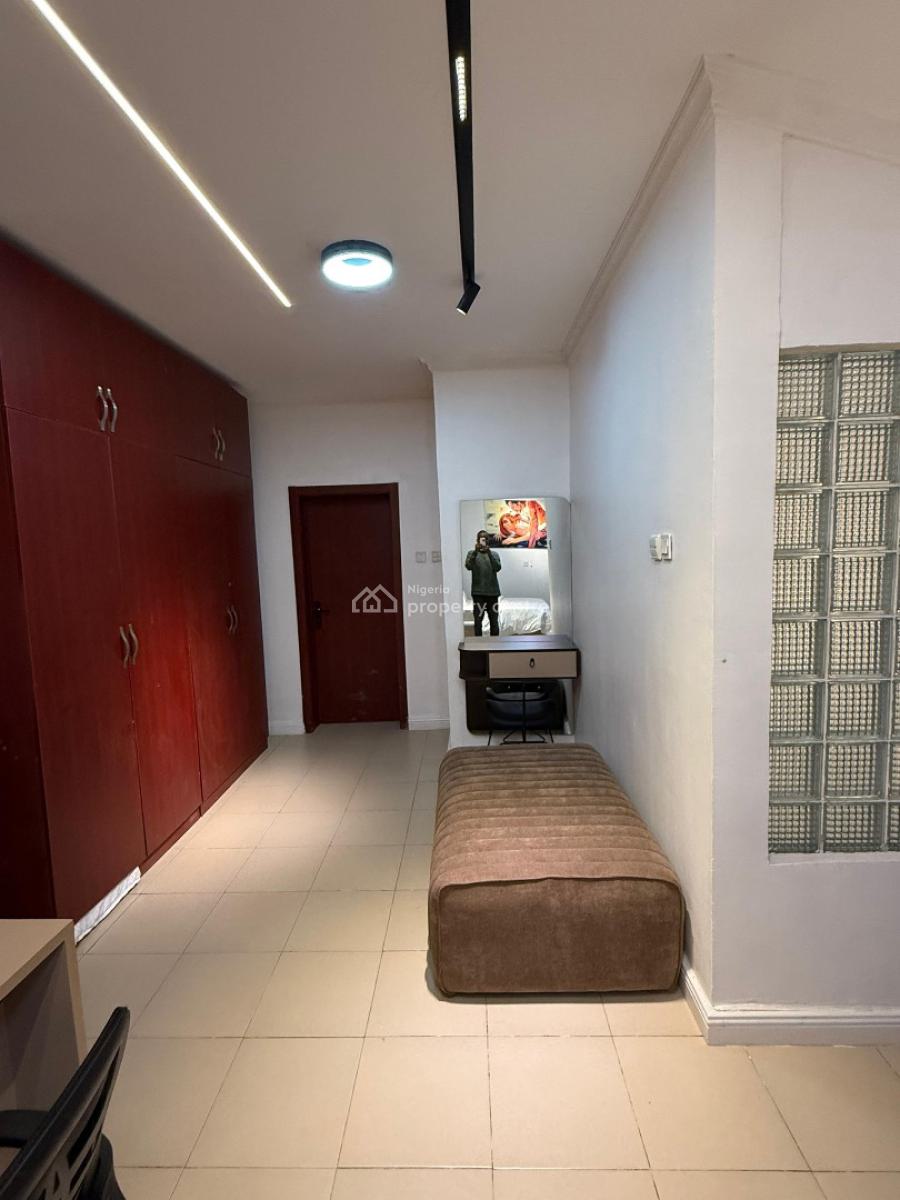 3 Bedrooms Apartment, Cromwell Estate, Chevron Drive, Lekki Phase 2, Lekki, Lagos, Flat / Apartment Short Let
