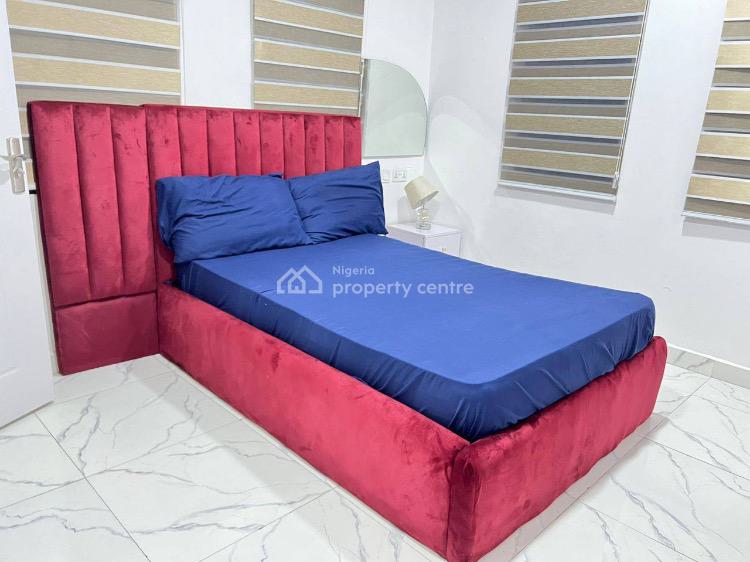 Exquisite 3 Bedroom in a Serene Location, Alagomeji, Yaba, Lagos, Flat / Apartment Short Let