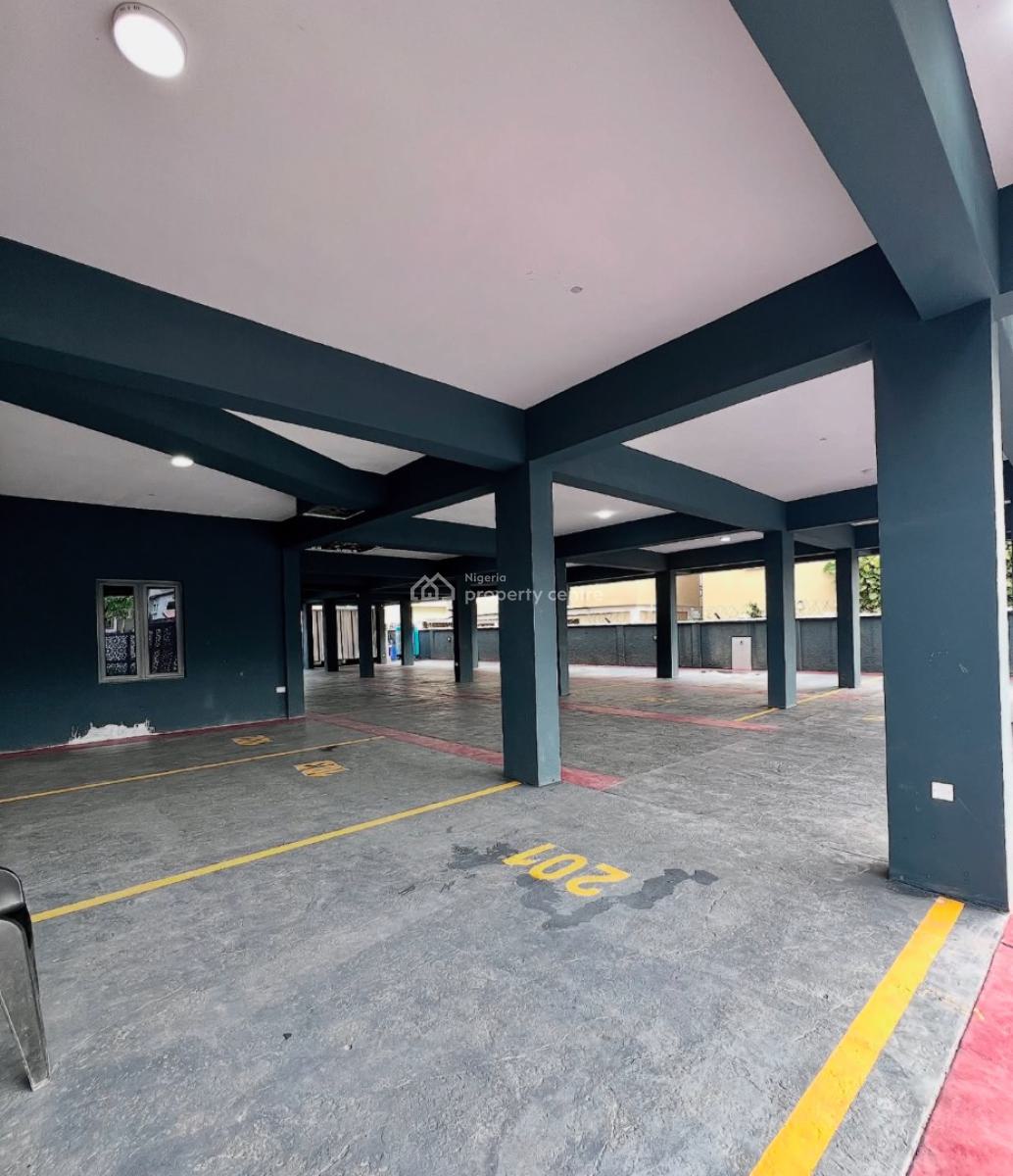 Fully Serviced 3 Bedroom Apartments with Elevator, Swimming Pool,, Lekki Phase 1, Lekki, Lagos, Flat / Apartment for Sale