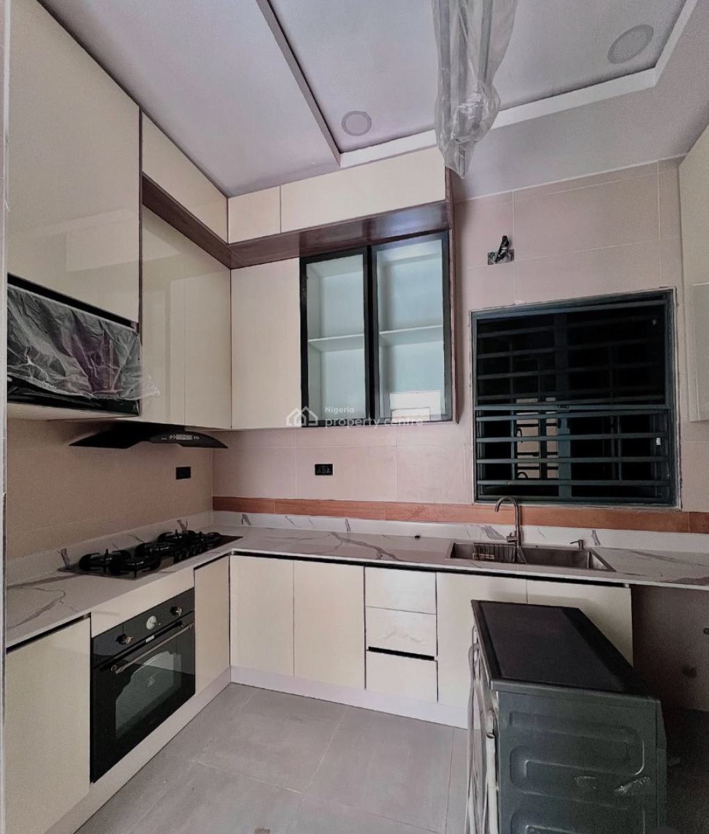 Fully Serviced 3 Bedroom Apartments with Elevator, Swimming Pool,, Lekki Phase 1, Lekki, Lagos, Flat / Apartment for Sale