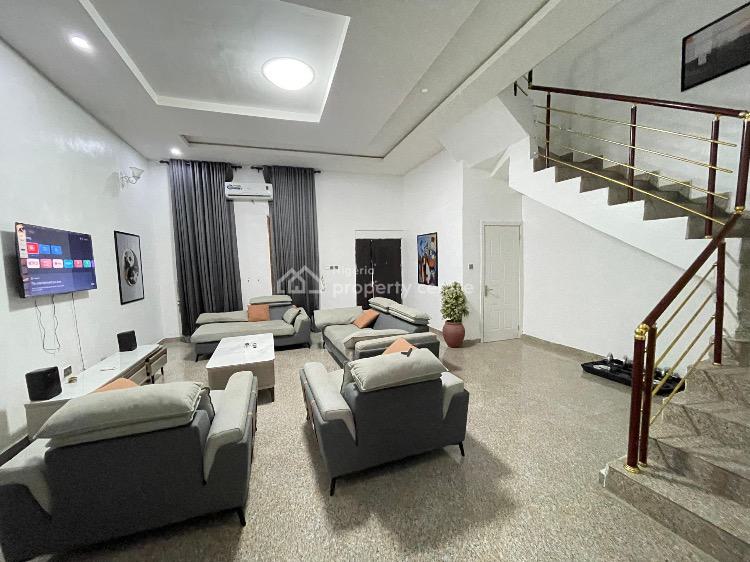 3 Bedrooms Terrace Duplex, Ikota Gra, Ikota, Lekki, Lagos, Terraced Duplex Short Let