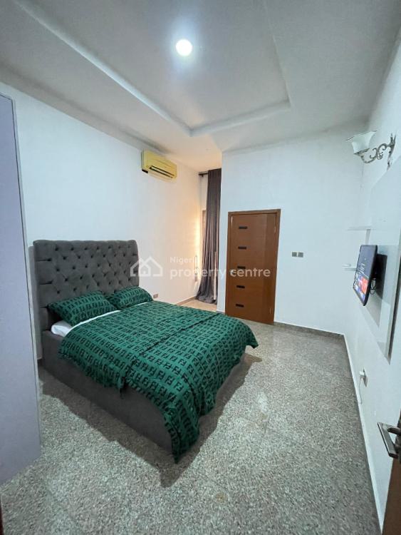 3 Bedrooms Terrace Duplex, Ikota Gra, Ikota, Lekki, Lagos, Terraced Duplex Short Let