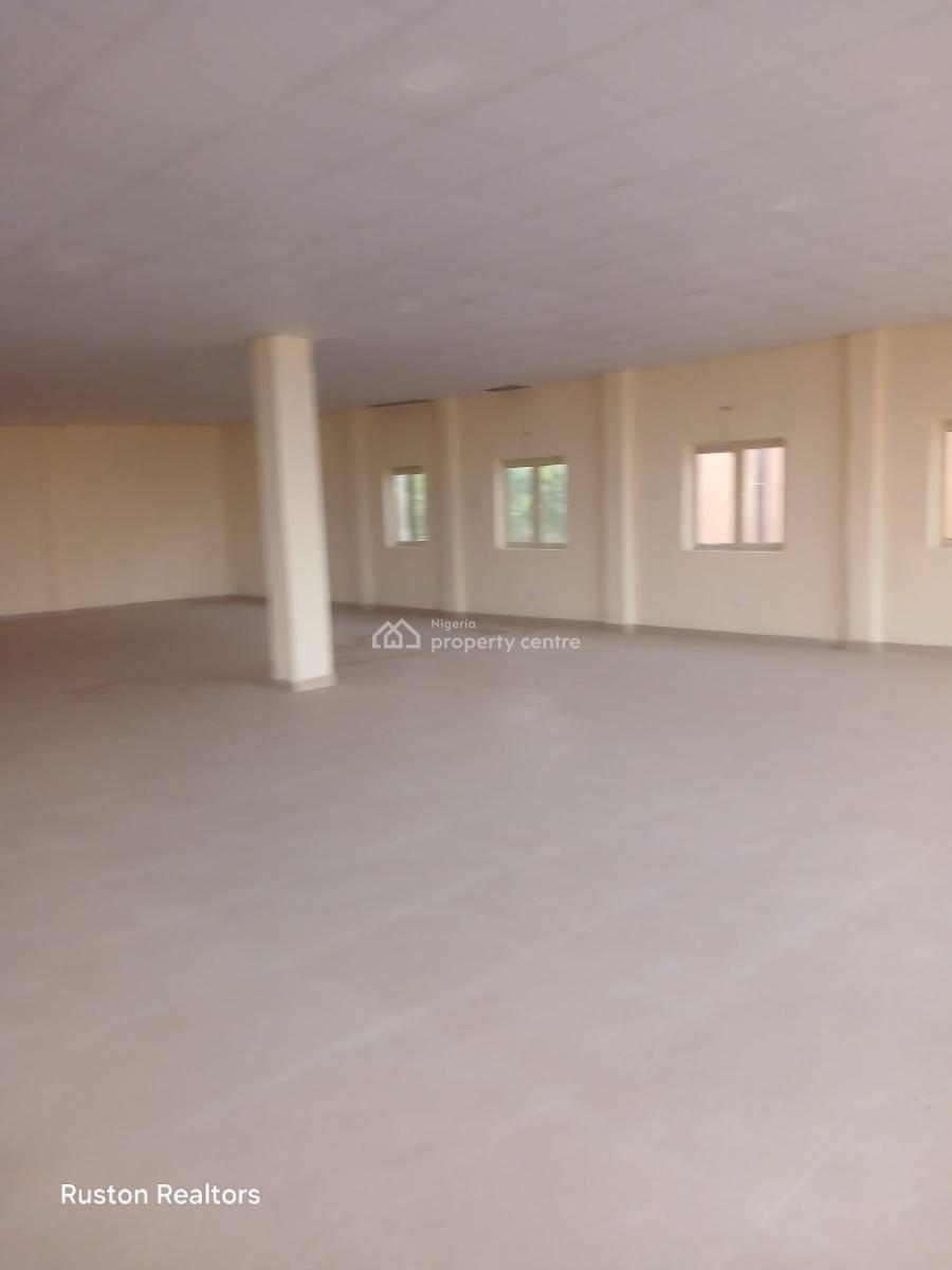 Large Open Plan Office Space, Bodija - Ui Road, Ibadan, Oyo, Plaza / Complex / Mall for Rent