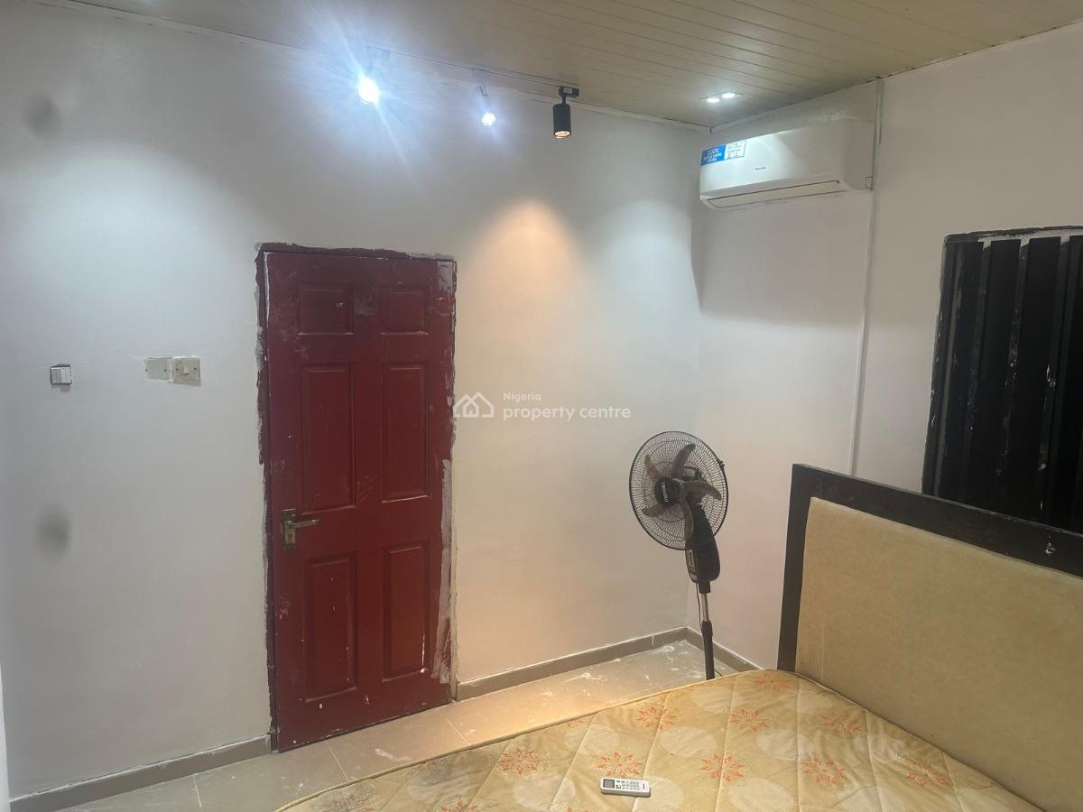 Fully Service & Half Furnished Shared Apartment, Off Palace Road, Oniru, Victoria Island (vi), Lagos, Self Contain (single Rooms) for Rent