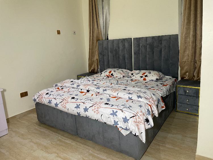 Self Compound 3 Bedroom, 7th Avenue, Festac, Amuwo Odofin, Lagos, Flat / Apartment Short Let