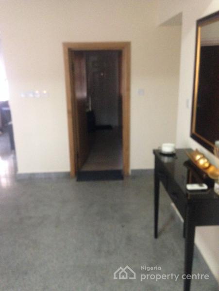 Tastefully Finished Brand New Apartments, Off Admiralty Way, By Studio 24 Mall, Lekki Phase 1, Lekki, Lagos, Mini Flat (room and Parlour) Short Let