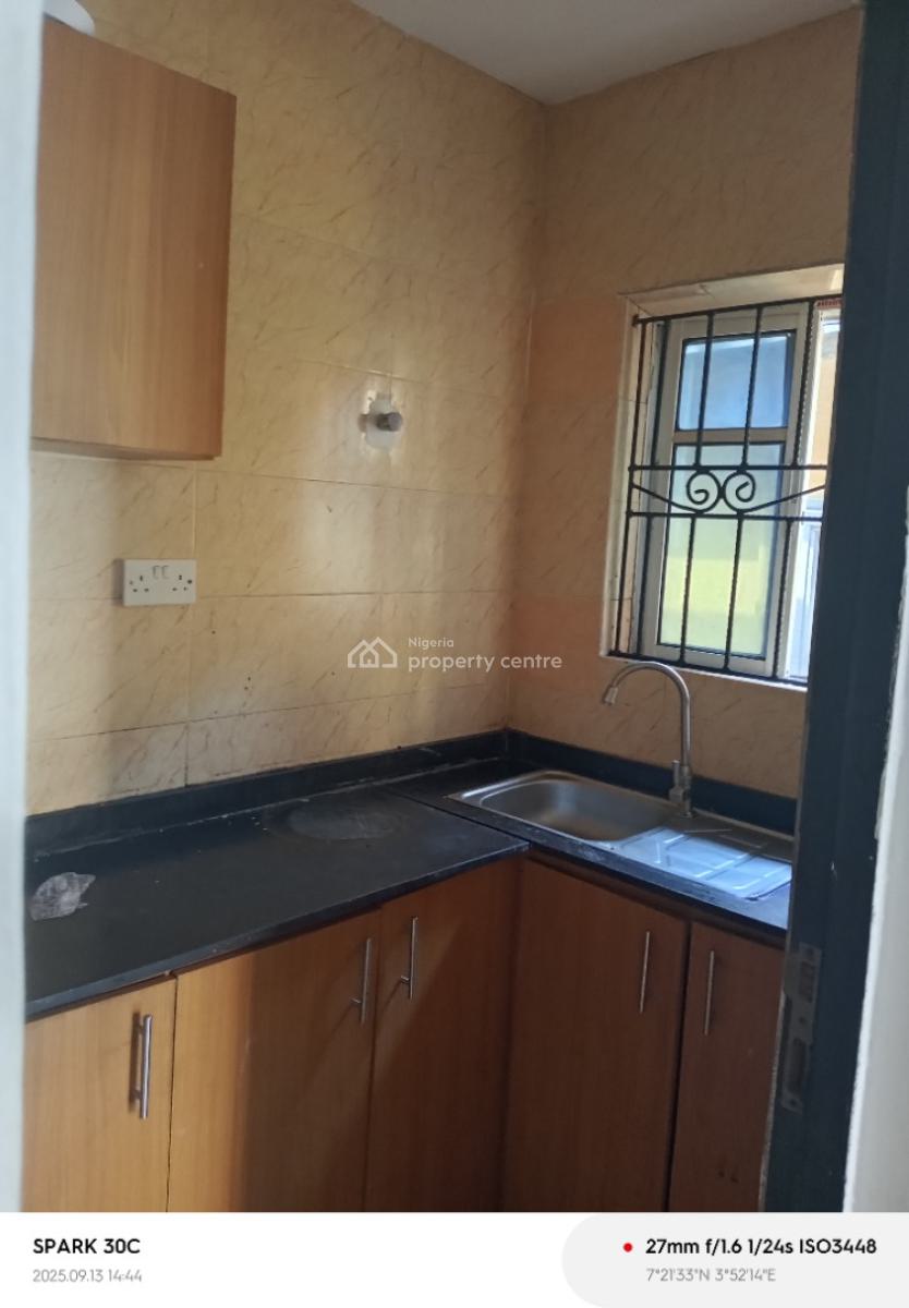 Self Contained Room, G.r.a, Abijo, Lekki, Lagos, Self Contain (single Rooms) for Rent