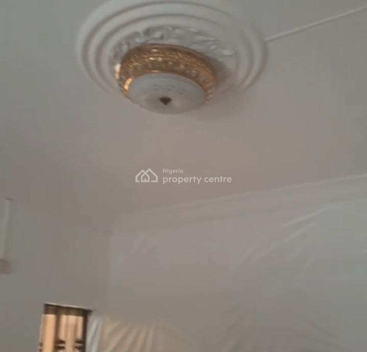 2 Bedroom Flat, Shangisha, Gra Phase 2, Magodo, Lagos, Flat / Apartment for Rent