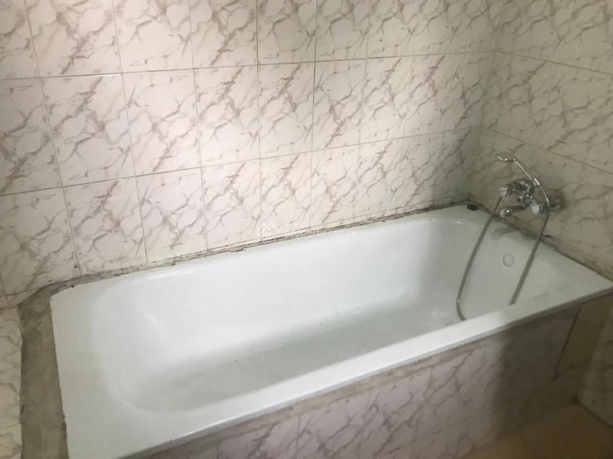 4-bedroom Semi-detached Duplex with Own Access Gate, Thomas Estate, Michael & Solomon, Ajah, Lagos, Semi-detached Duplex for Rent