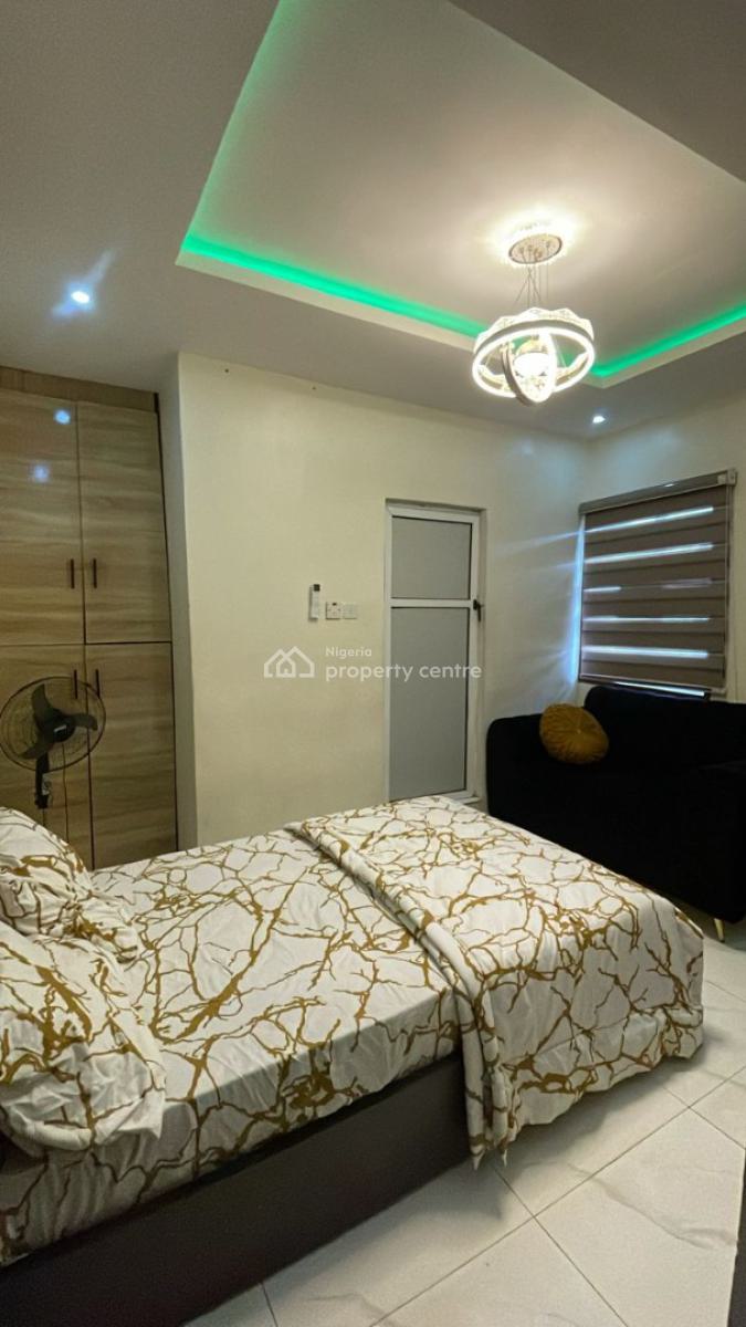 Luxury Room, Self Contain Apartment, No. 5, Osanyinpeju Street, Akoka, Yaba, Lagos, Self Contain (single Rooms) for Rent