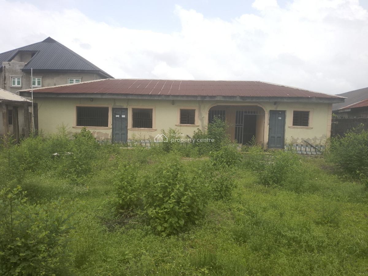 3 Bedroom Bungalow with Bq, Maternity Off Bayeku Road, Igbogbo, Ikorodu, Lagos, Detached Bungalow for Sale