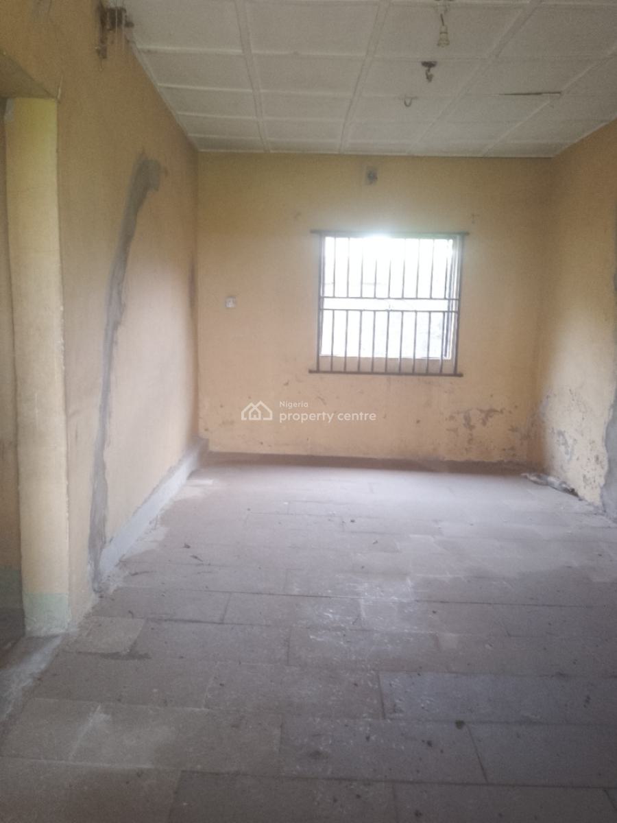 3 Bedroom Bungalow with Bq, Maternity Off Bayeku Road, Igbogbo, Ikorodu, Lagos, Detached Bungalow for Sale