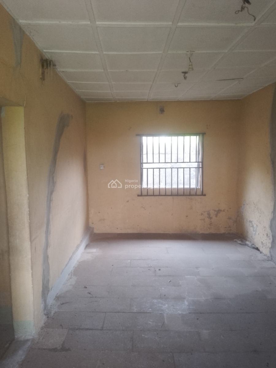 3 Bedroom Bungalow with Bq, Maternity Off Bayeku Road, Igbogbo, Ikorodu, Lagos, Detached Bungalow for Sale