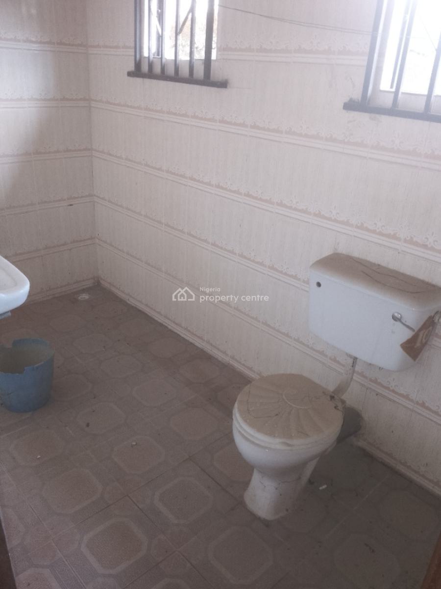 3 Bedroom Bungalow with Bq, Maternity Off Bayeku Road, Igbogbo, Ikorodu, Lagos, Detached Bungalow for Sale