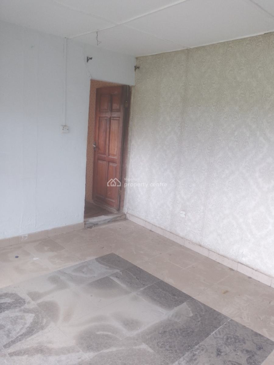 3 Bedroom Bungalow with Bq, Maternity Off Bayeku Road, Igbogbo, Ikorodu, Lagos, Detached Bungalow for Sale
