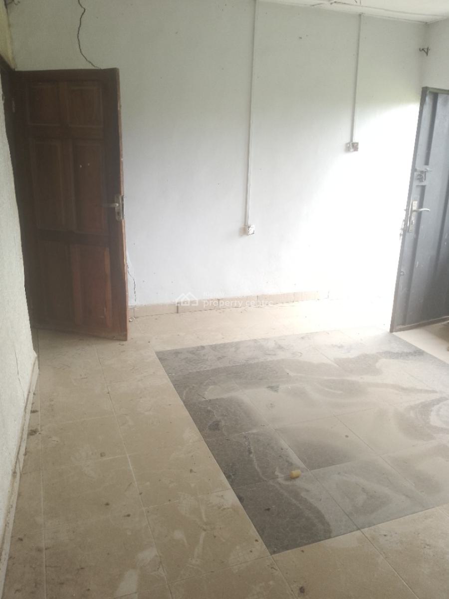 3 Bedroom Bungalow with Bq, Maternity Off Bayeku Road, Igbogbo, Ikorodu, Lagos, Detached Bungalow for Sale
