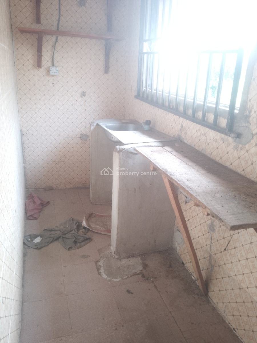 3 Bedroom Bungalow with Bq, Maternity Off Bayeku Road, Igbogbo, Ikorodu, Lagos, Detached Bungalow for Sale
