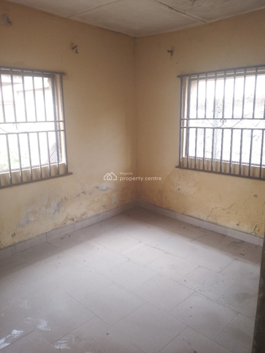 3 Bedroom Bungalow with Bq, Maternity Off Bayeku Road, Igbogbo, Ikorodu, Lagos, Detached Bungalow for Sale