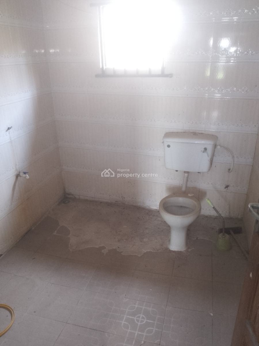 3 Bedroom Bungalow with Bq, Maternity Off Bayeku Road, Igbogbo, Ikorodu, Lagos, Detached Bungalow for Sale
