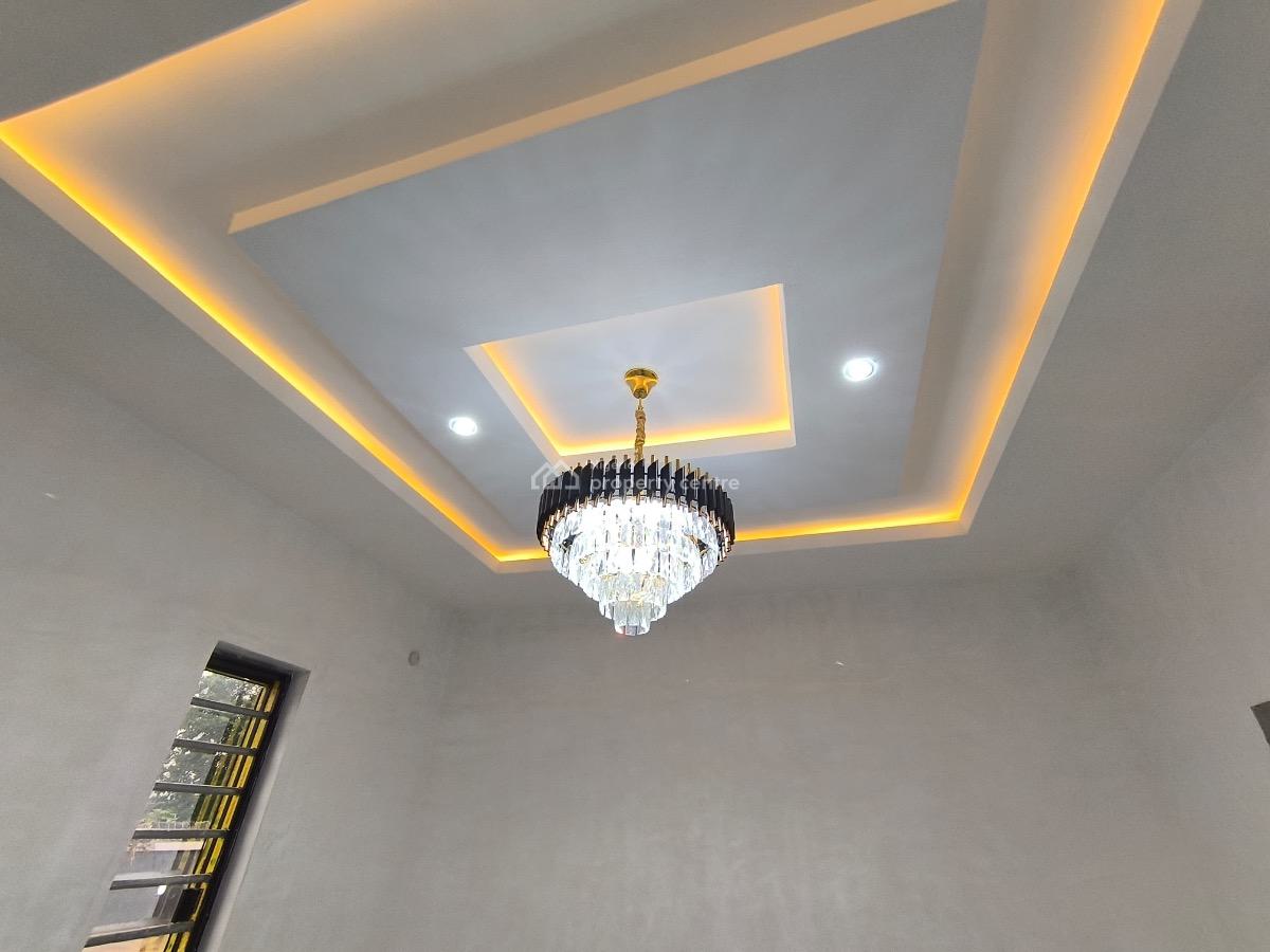 6 Bedroom Duplex in a Secured Estate, Awka, Anambra, Detached Duplex for Sale