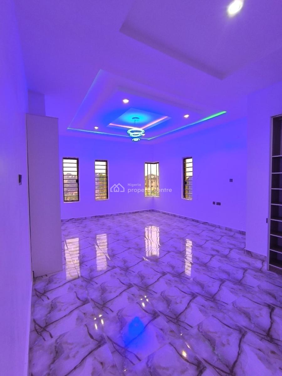6 Bedroom Duplex in a Secured Estate, Awka, Anambra, Detached Duplex for Sale