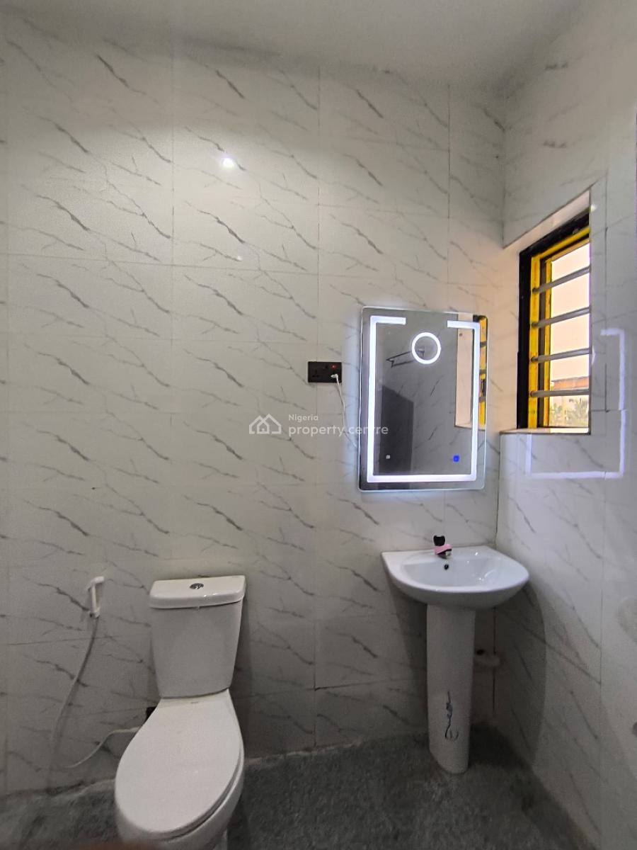 6 Bedroom Duplex in a Secured Estate, Awka, Anambra, Detached Duplex for Sale