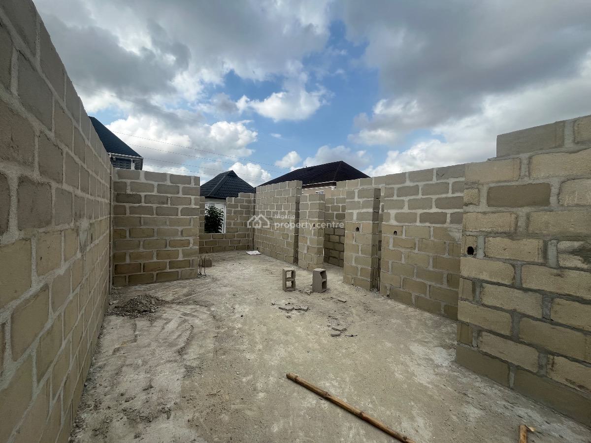 3 Bedroom Flat, Aiyetoro Street, Aguda, Surulere, Lagos, Flat / Apartment for Sale