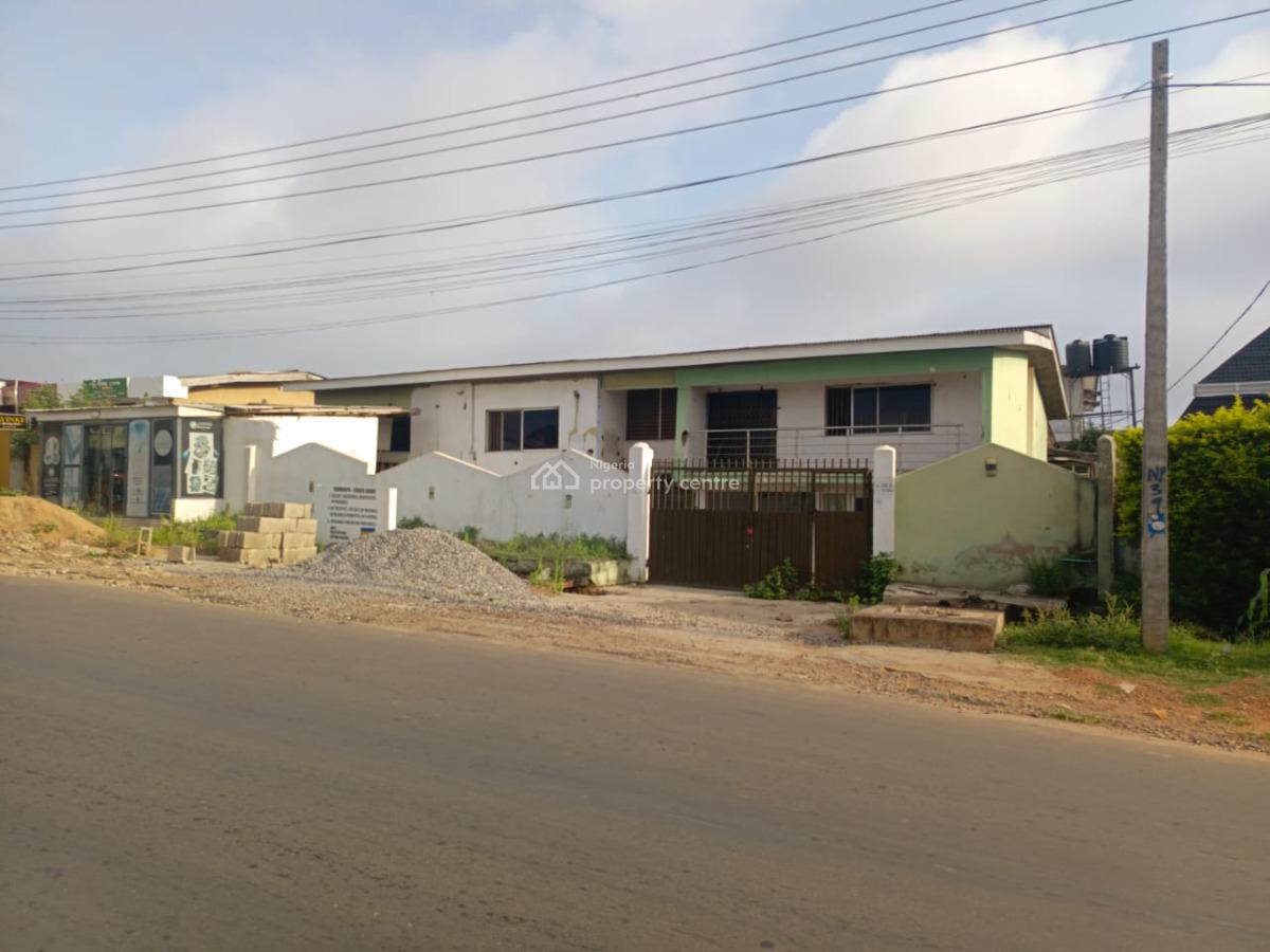 Commercial Property on a 700m² Parcel of Land, Along Aare Avenue, New Bodija, Ibadan, Oyo, Detached Duplex for Sale