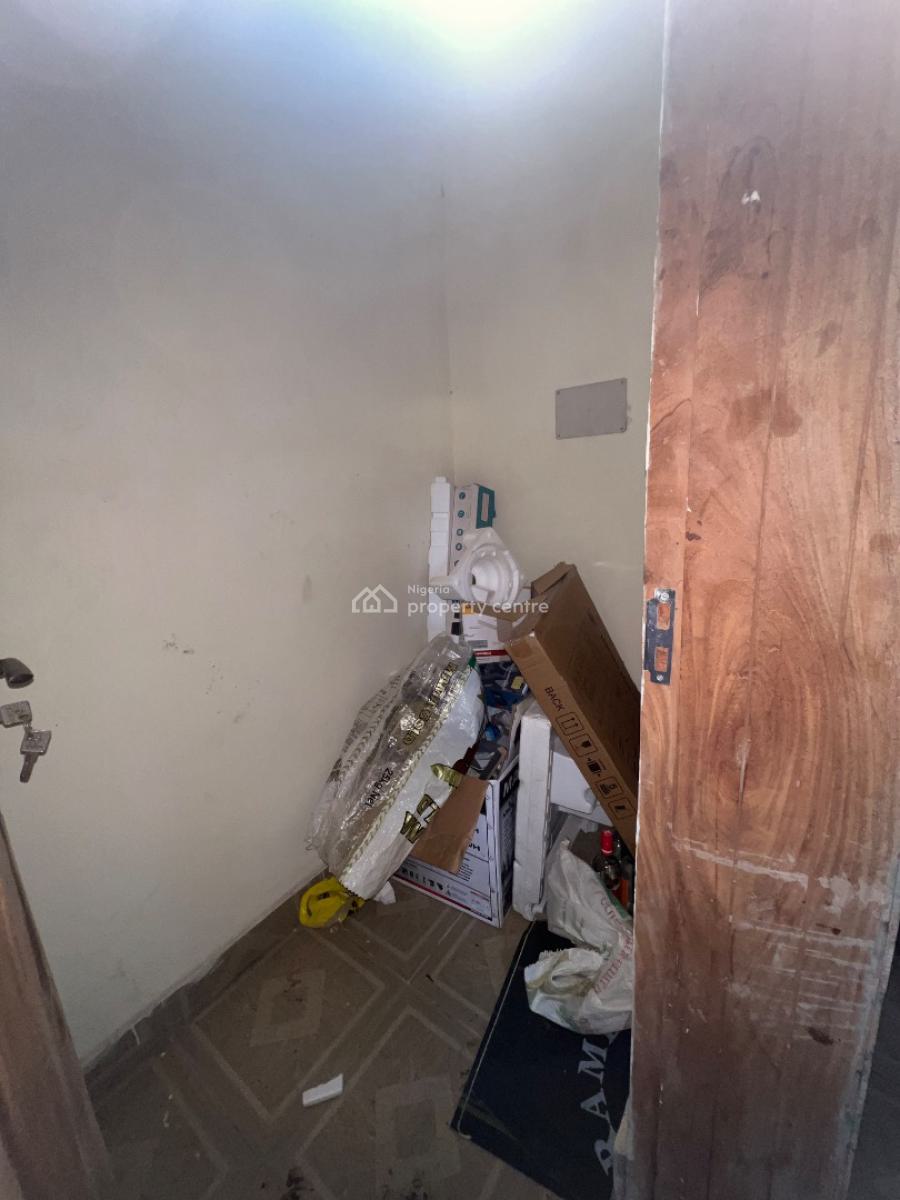 2 Bedrooms, Abraham Adesanya, Ajah, Lagos, Flat / Apartment for Rent