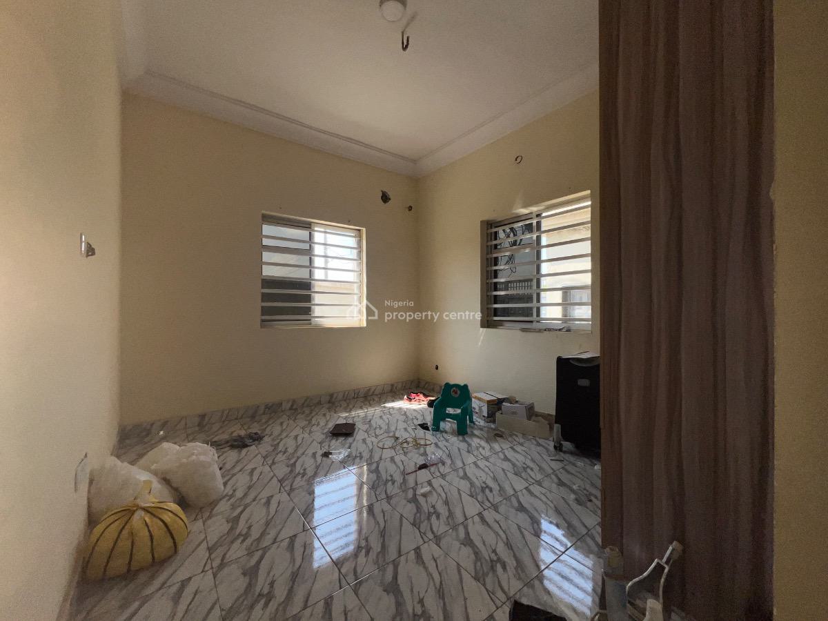 2 Bedrooms, Abraham Adesanya, Ajah, Lagos, Flat / Apartment for Rent