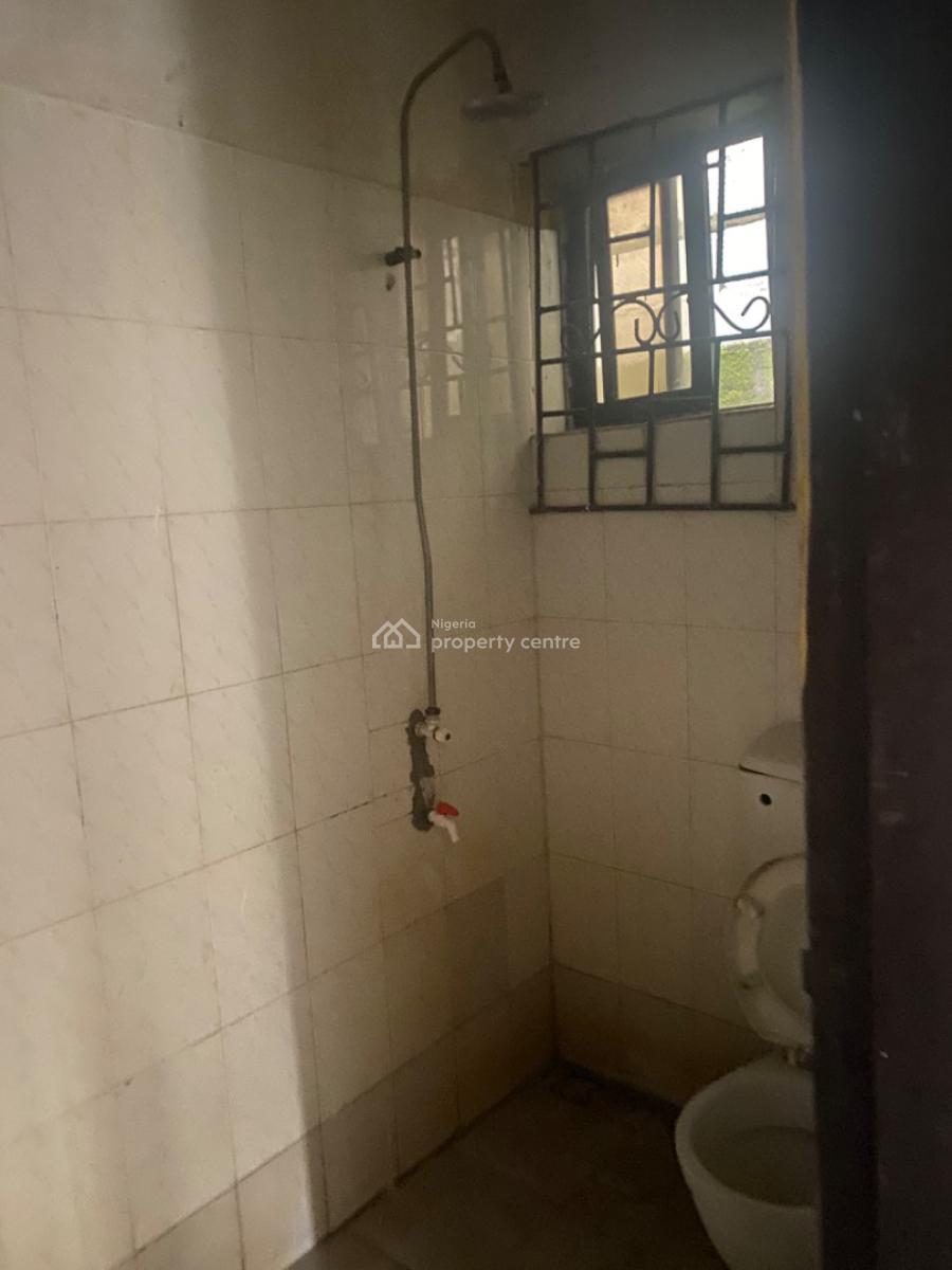 Luxuriously Spacious Nice Self Contain Apartmewith Excellent Finishing, No 12 B Rafiu Close Sangotedo, Sangotedo, Ajah, Lagos, Self Contain (single Rooms) for Rent