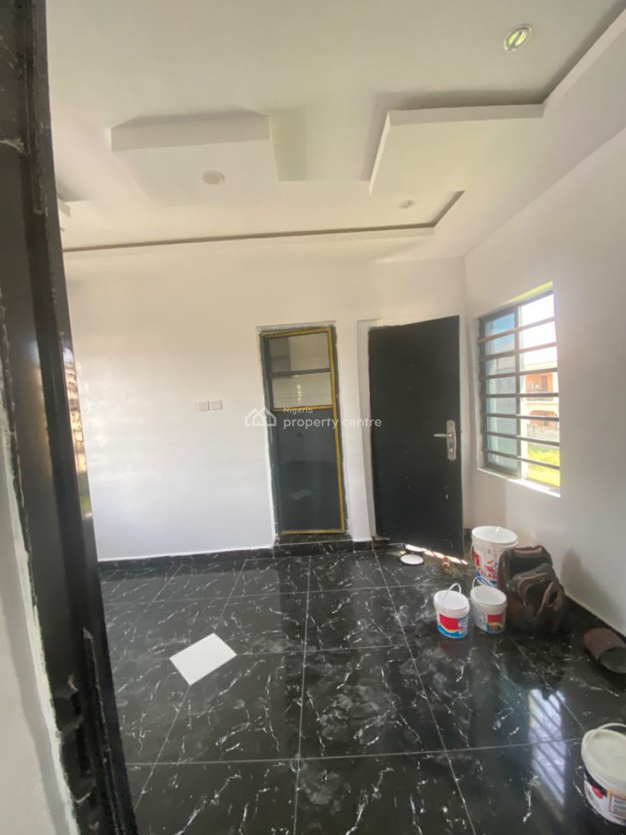 Luxuriously Spacious Mini Flat  Finishing, No. 12b, Rafiu Close  Abijo Gra Quarter, Abijo, Lekki, Lagos, Mini Flat (room and Parlour) for Rent