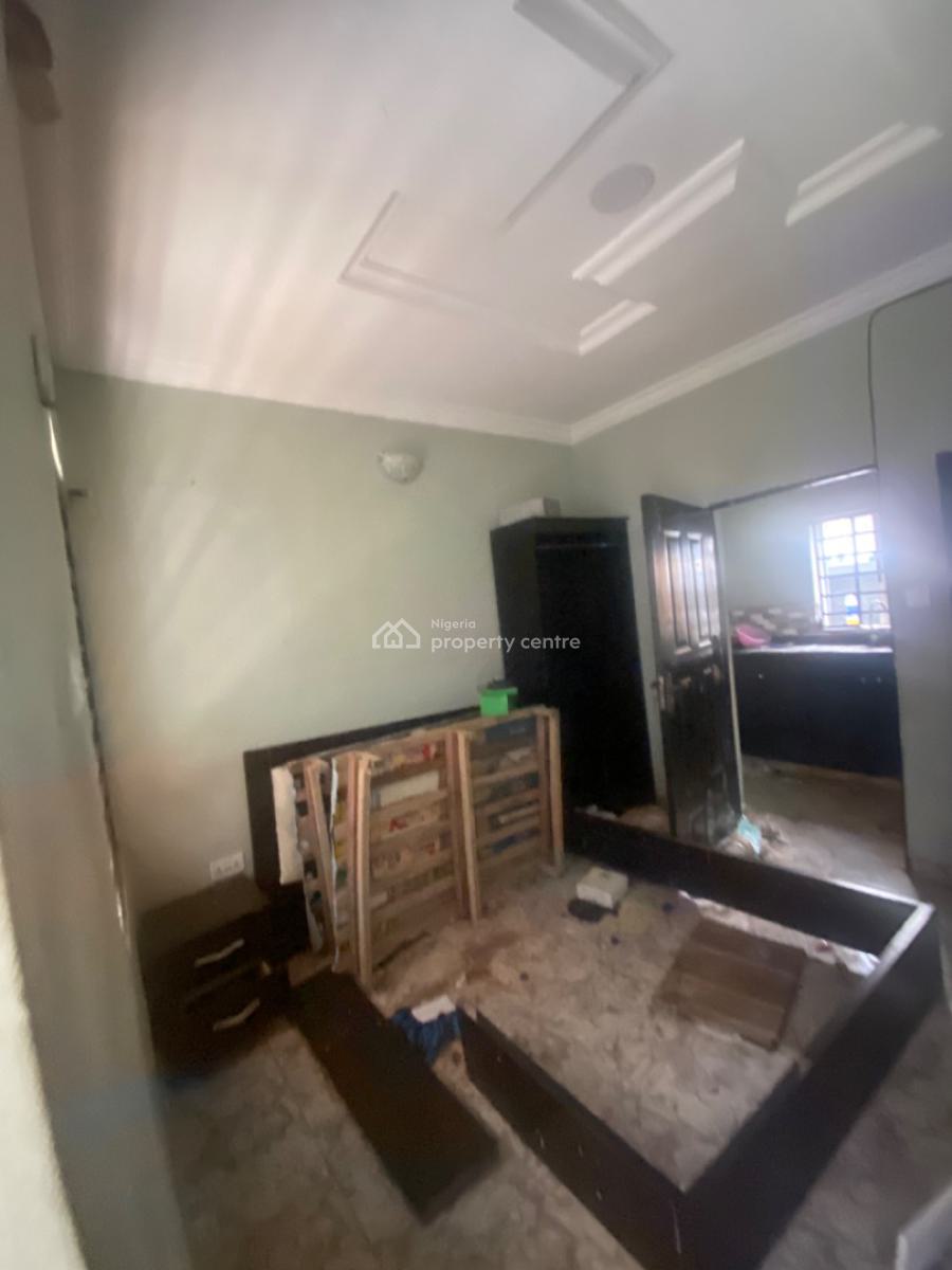 Luxuriously Spacious Self Contain with Excellent Finishing, No. 12b, Rafiu Close Sangotedo, Sangotedo, Ajah, Lagos, Self Contain (single Rooms) for Rent